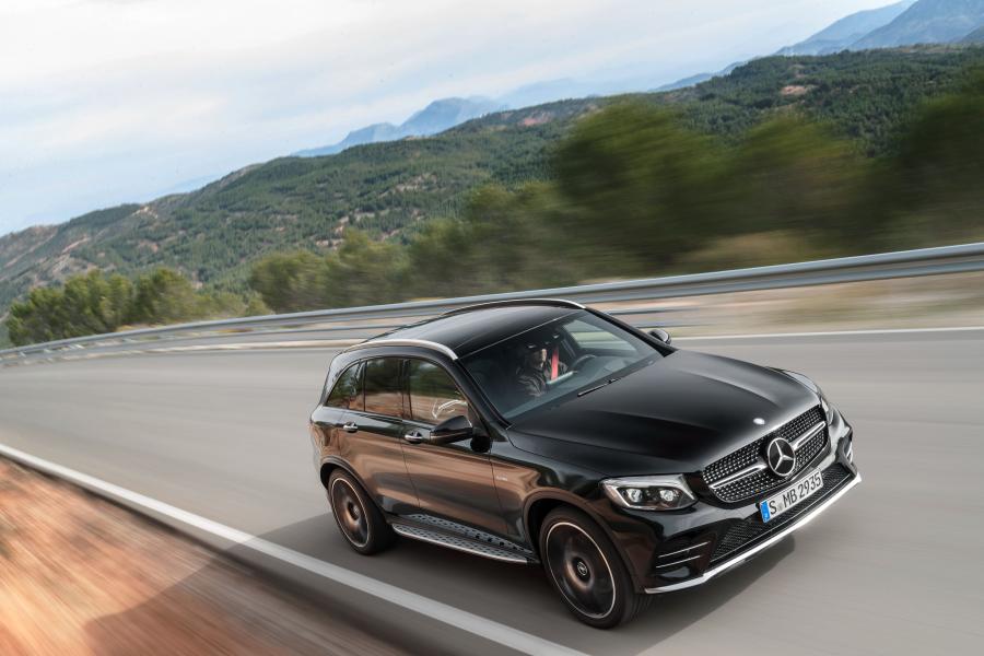  Mercedes-AMG GLC43 4Matic 2016 года  (фото 17 из 24)